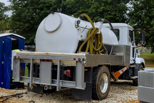 Portable Toilet Options We Offer in Yorktown, IN
